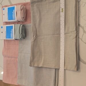 Multiple Size Pillow Covers With Zippers